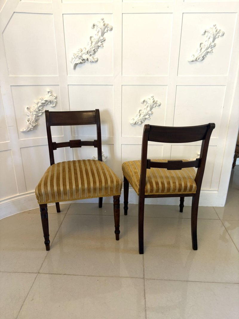 Pair of Antique George III Quality Mahogany Side Chairs - Image 3